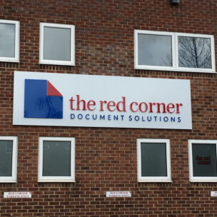 Outdoor Signage Tray Sign Aluminium Composite Acrylic The Red Corner 01